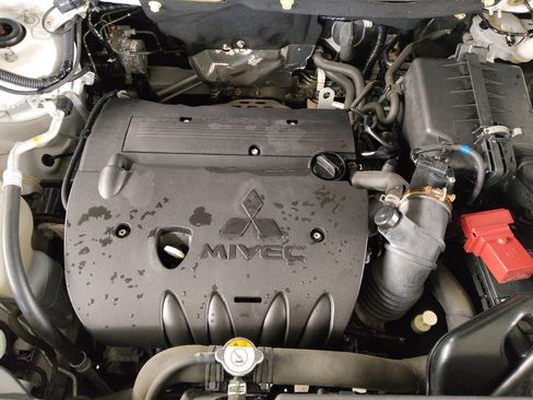 Used 2016 Mitsubishi Outlander Sport ES image 30