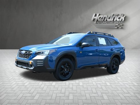 Certified 2022 Subaru Outback Wilderness AWD/4WD image 5