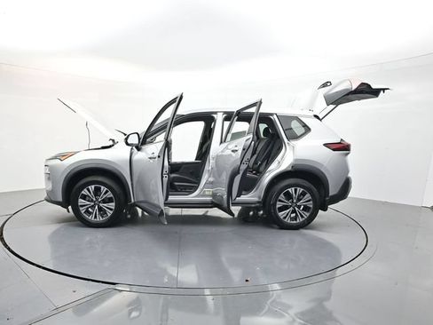 Used 2023 Nissan Rogue SV FWD image 43