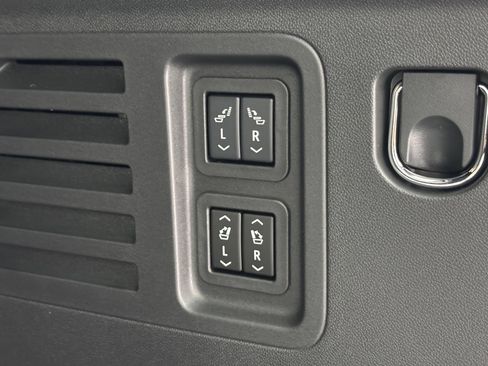 New 2026 Buick Enclave Preferred w/ Power Package FWD image 11