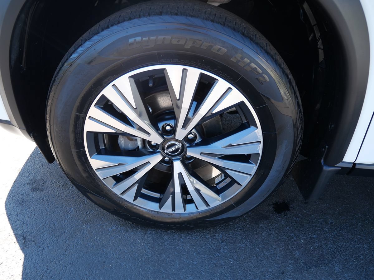 Used 2023 Nissan Rogue SV AWD/4WD image 32