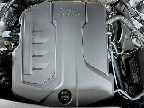 New 2025 Audi Q5 Premium image 12