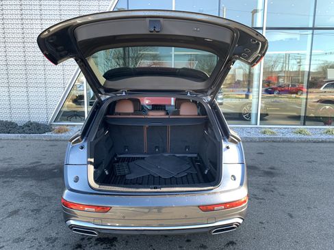 Certified 2022 Audi Q5 2.0T Premium w/ Convenience Package AWD/4WD image 21