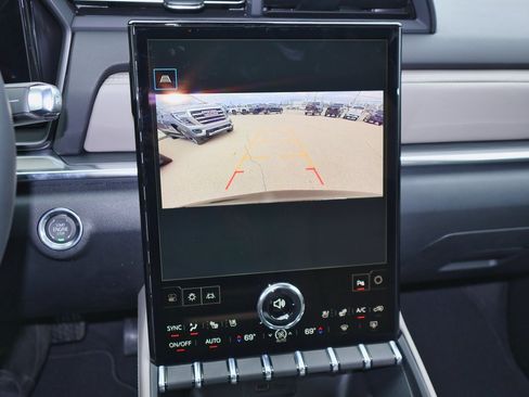 New 2026 GMC Terrain Elevation w/ Elevation Premium Package image 16