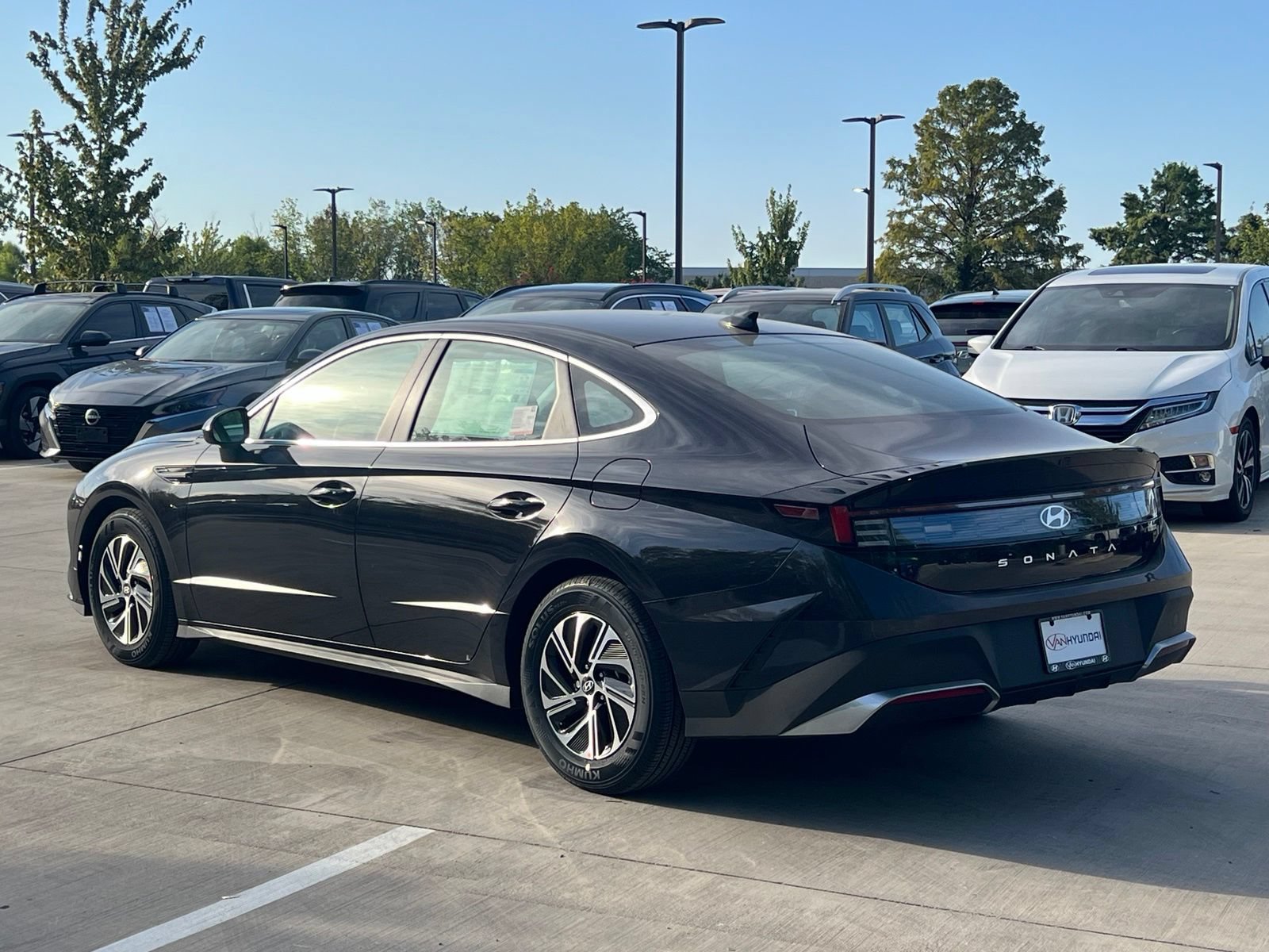 New 2026 Hyundai Sonata Blue FWD image 9