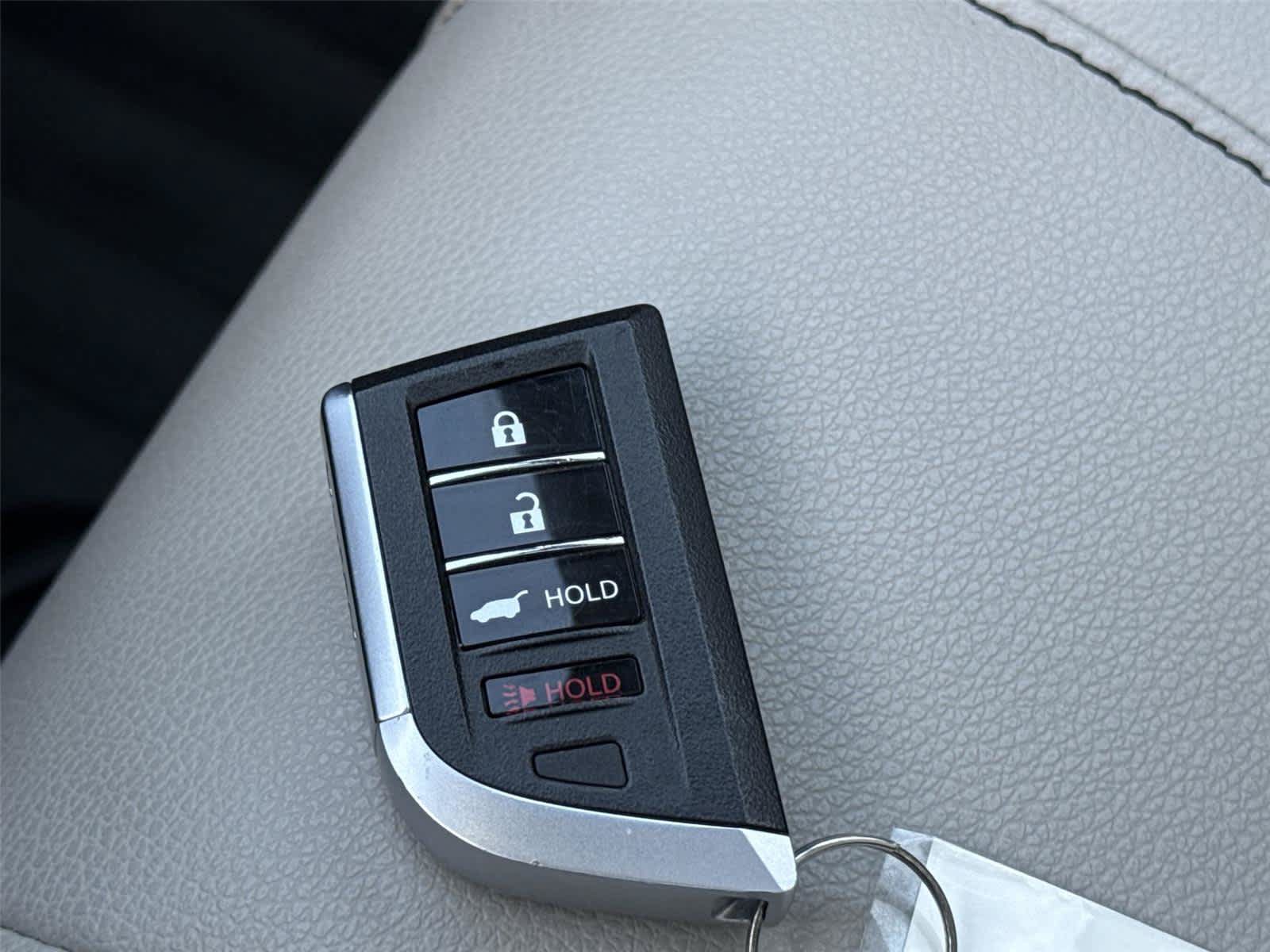 Certified 2026 Acura RDX SH-AWD image 32