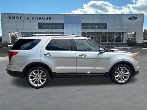 Used 2011 Ford Explorer Limited w/ 301A Rapid Spec Order Code FWD image 10