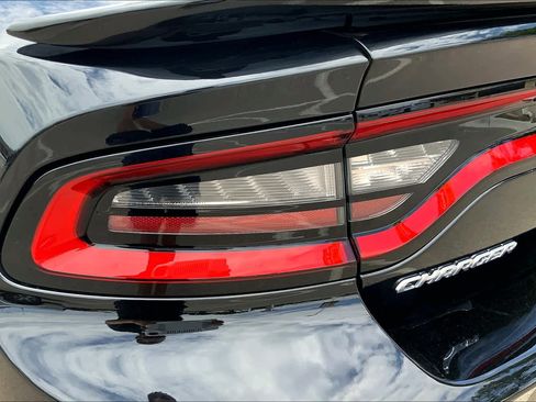 Used 2020 Dodge Charger GT w/ Navigation & Travel Group RWD image 28