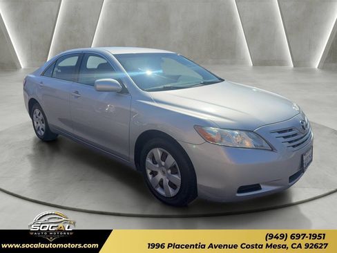 Used 2007 Toyota Camry LE FWD image 6