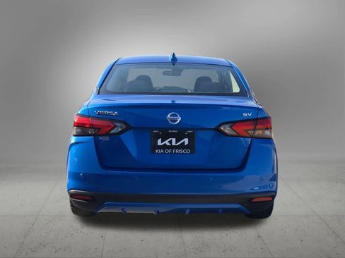 Used 2021 Nissan Versa SV image 5