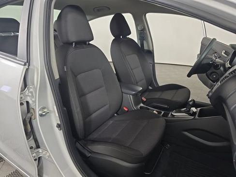 Used 2017 Kia Forte LX FWD image 25