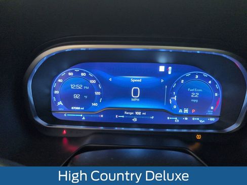 Used 2023 Chevrolet Suburban High Country AWD/4WD image 26