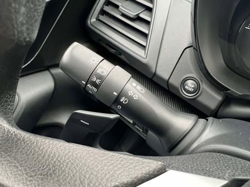 Used 2023 Subaru Impreza Premium image 29