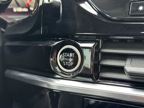 Used 2023 Nissan Pathfinder Platinum image 28