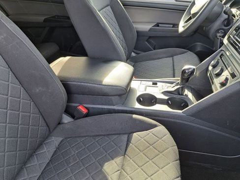 Used 2021 Volkswagen Atlas S image 17