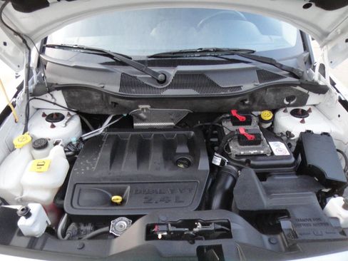 Used 2014 Jeep Patriot Latitude w/ Sun/Sound Group image 17