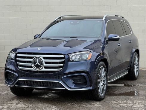 Used 2025 Mercedes-Benz GLS 450 4MATIC w/ AMG Line Exterior image 1