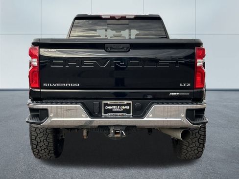Used 2020 Chevrolet Silverado 2500 LTZ w/ LTZ Premium Package image 4