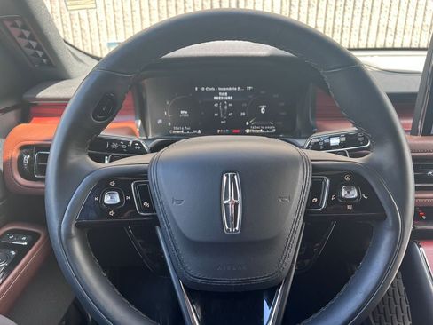Used 2023 Lincoln Aviator Reserve w/ Jet Package AWD/4WD image 28