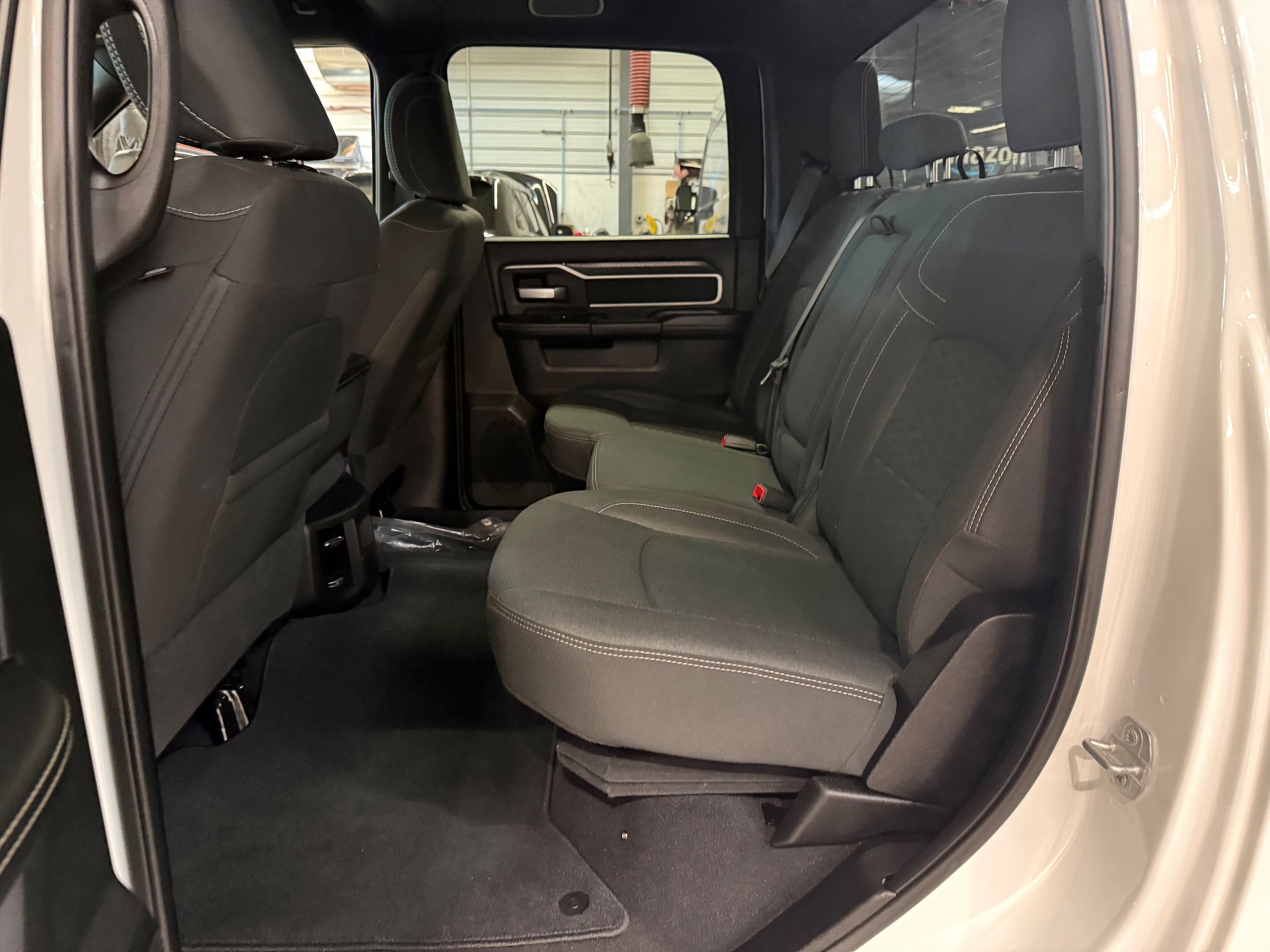 Certified 2025 RAM 2500 Big Horn AWD/4WD image 36