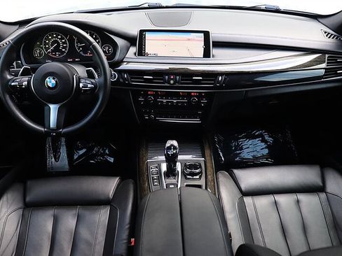 Used 2015 BMW X5 xDrive50i AWD/4WD image 21