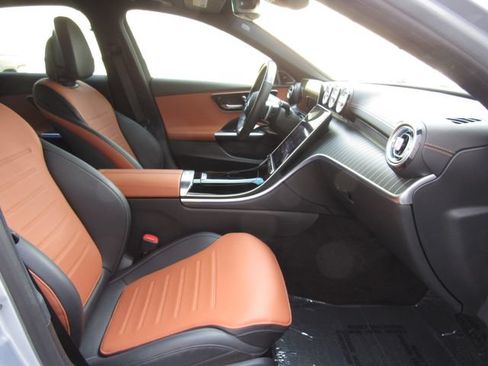 Certified 2022 Mercedes-Benz C 300 4MATIC Sedan image 19