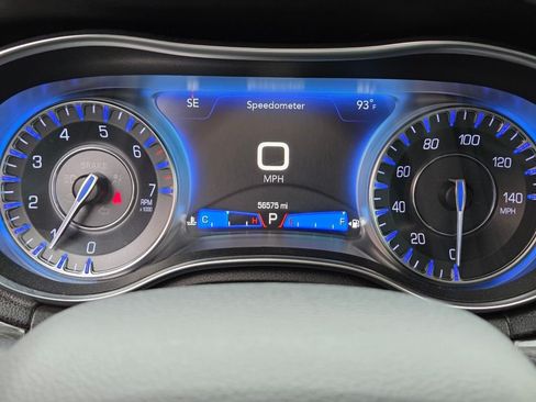 Used 2019 Chrysler 300 Touring w/ Sport Appearance Package RWD image 27