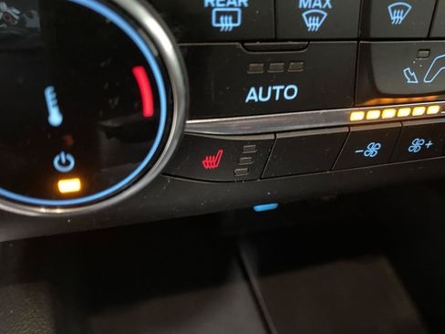 Used 2023 Ford Escape Active AWD/4WD image 26