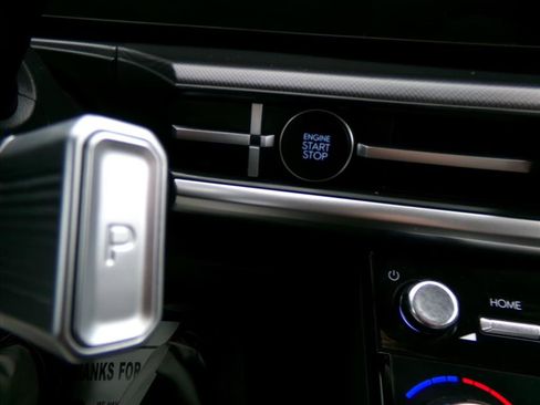 Used 2025 Hyundai Santa Fe SEL image 24