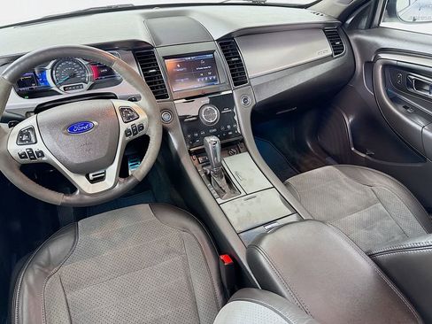 Used 2013 Ford Taurus SHO image 28