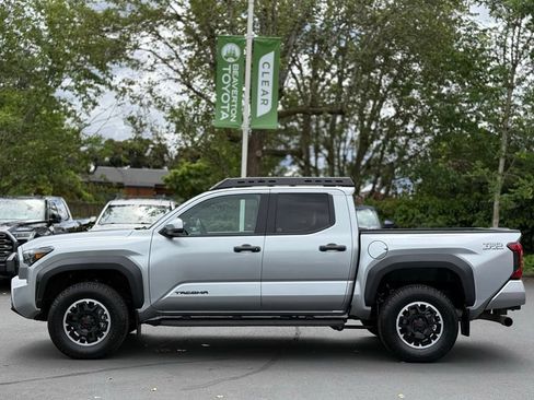 Used 2024 Toyota Tacoma TRD Off-Road AWD/4WD image 2