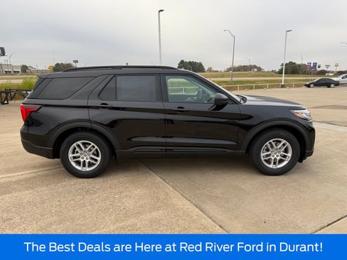 New 2026 Ford Explorer Active w/ Active Comfort Package RWD image 4