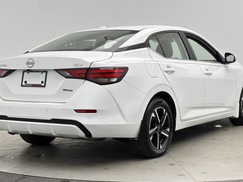 Used 2024 Nissan Sentra SV w/ All-Weather Package image 7