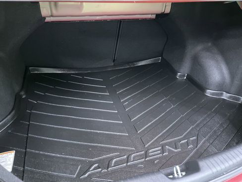 Used 2017 Hyundai Accent SE image 26