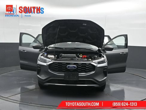 Used 2025 Ford Escape ST-Line AWD/4WD image 57