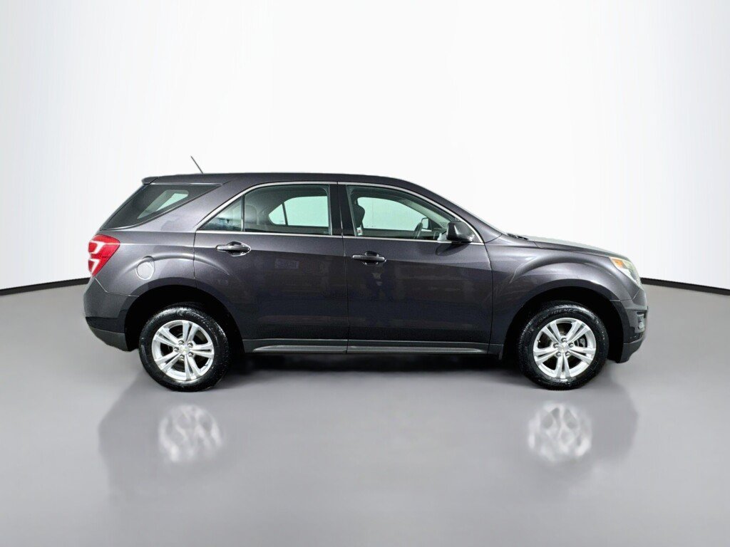 Used 2016 Chevrolet Equinox LS AWD/4WD image 6