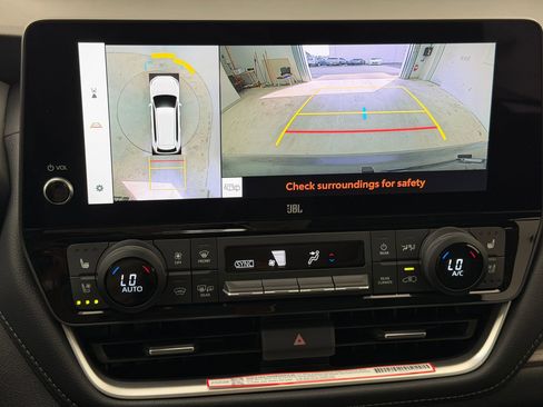 Used 2026 Toyota Grand Highlander Platinum image 26