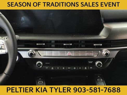 New 2025 Kia Telluride S image 16