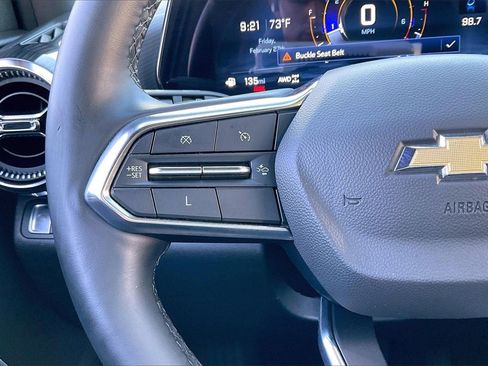 Used 2025 Chevrolet Equinox LT w/ Convenience Package II image 18