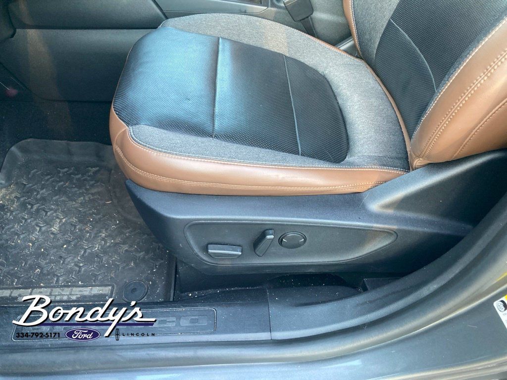 Used 2022 Ford Bronco Sport Outer Banks w/ Tech Package AWD/4WD image 5