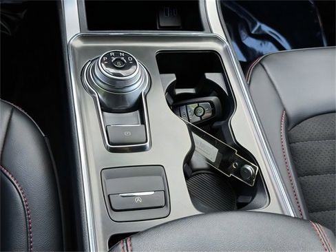 Used 2024 Ford Edge ST-Line w/ Cargo Accessory Package image 15