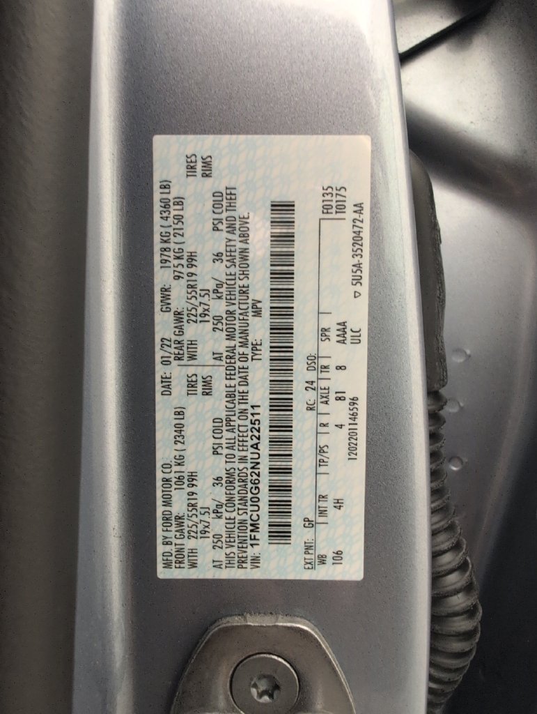 Used 2022 Ford Escape SE w/ SE Sport Appearance Package FWD image 41