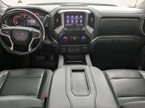 Used 2020 Chevrolet Silverado 1500 LT Trail Boss AWD/4WD image 15