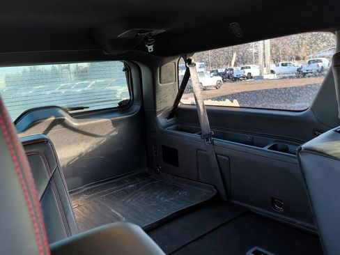 Used 2023 Ford Expedition Max Limited image 9