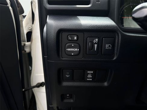 Used 2021 Toyota 4Runner TRD Off-Road Premium w/ Moonroof Package AWD/4WD image 14