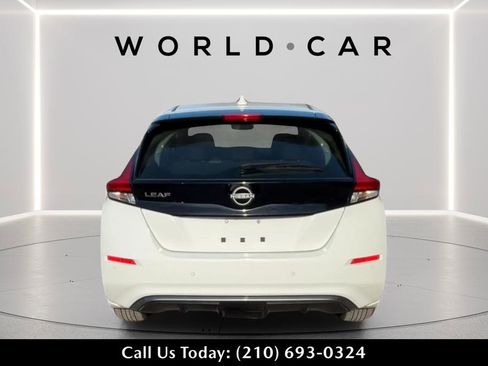 Used 2024 Nissan Leaf S FWD image 6