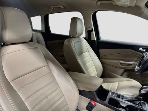 Used 2019 Ford Escape SEL AWD/4WD image 22