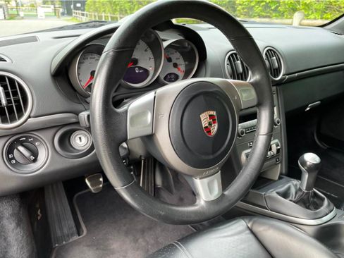 Used 2007 Porsche Cayman S image 2