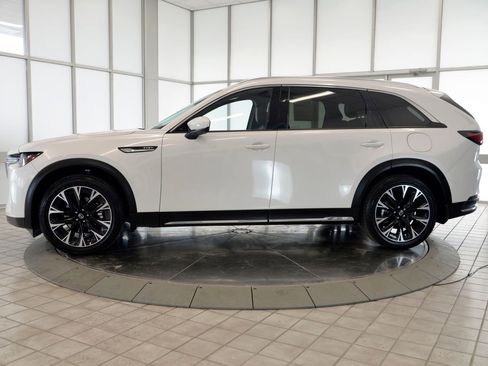 Certified 2024 MAZDA CX-90 Plug-In Hybrid w/ Premium Plus image 5