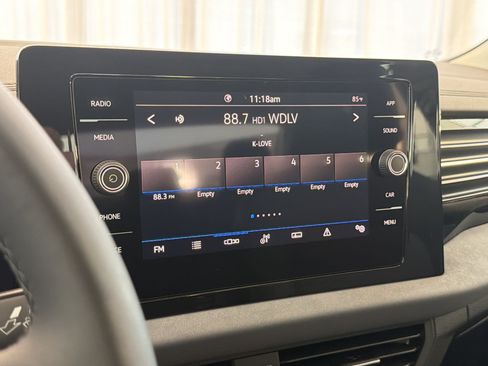 New 2026 Volkswagen Jetta SE FWD image 23
